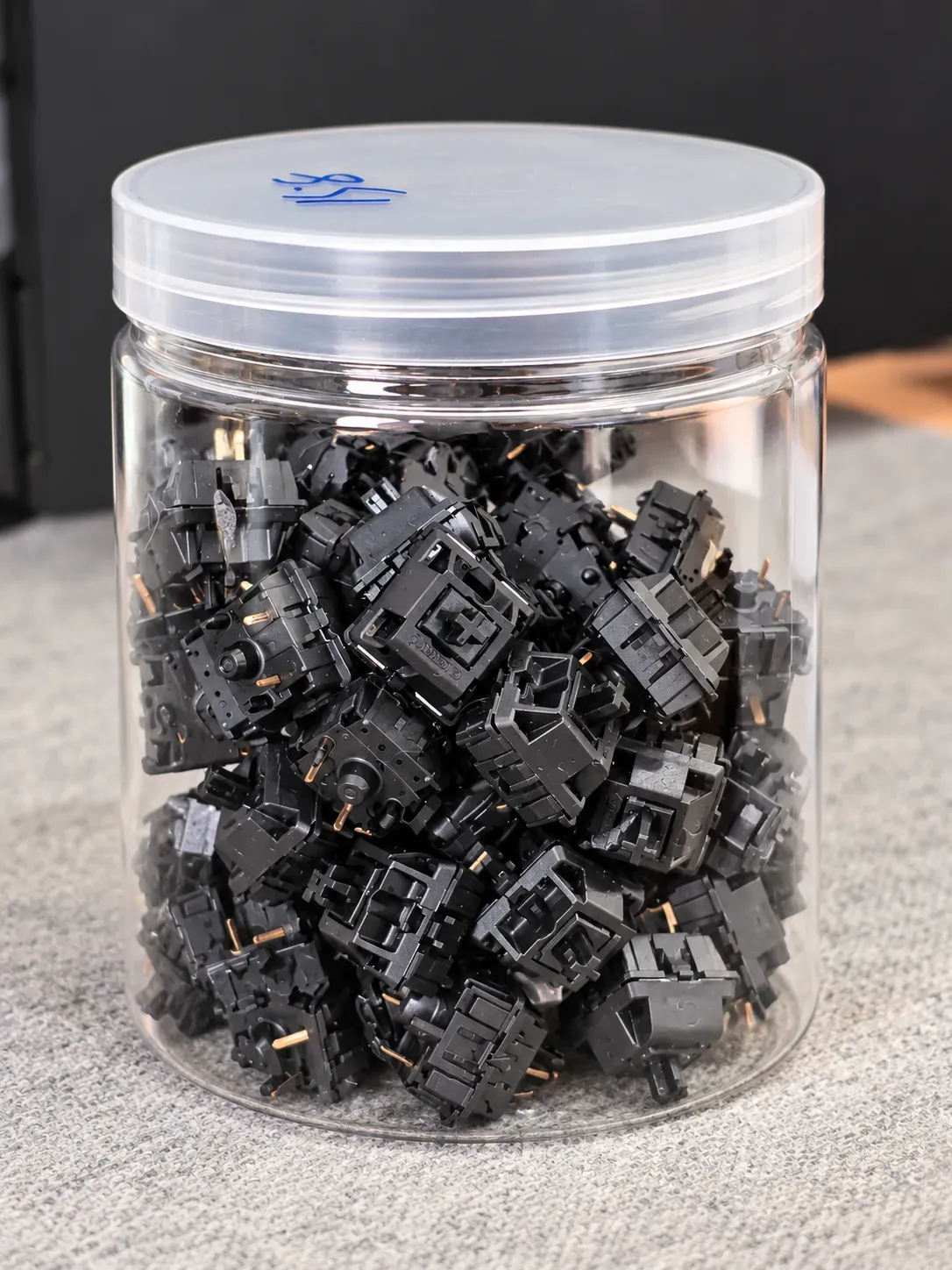 MX2A Black LFSS - image 1 of 1